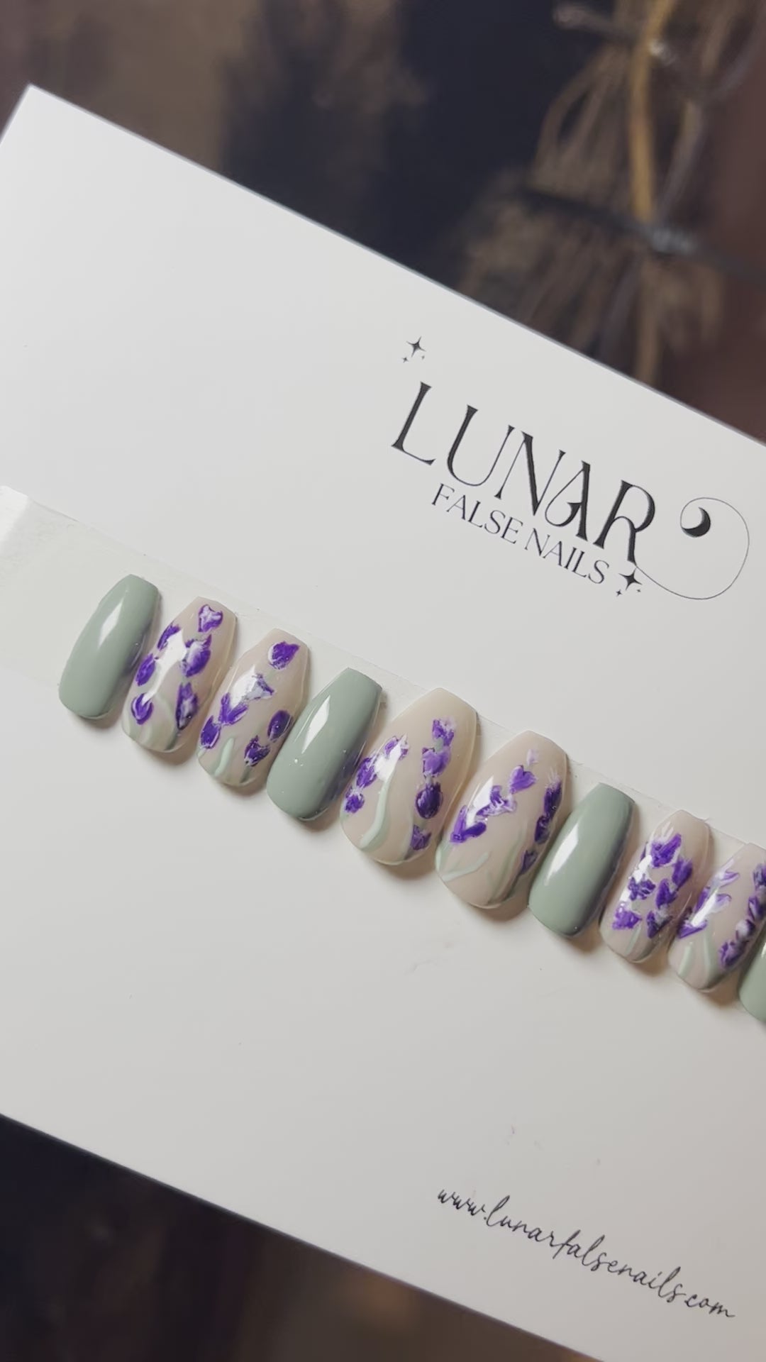 Lavender Floral False nails