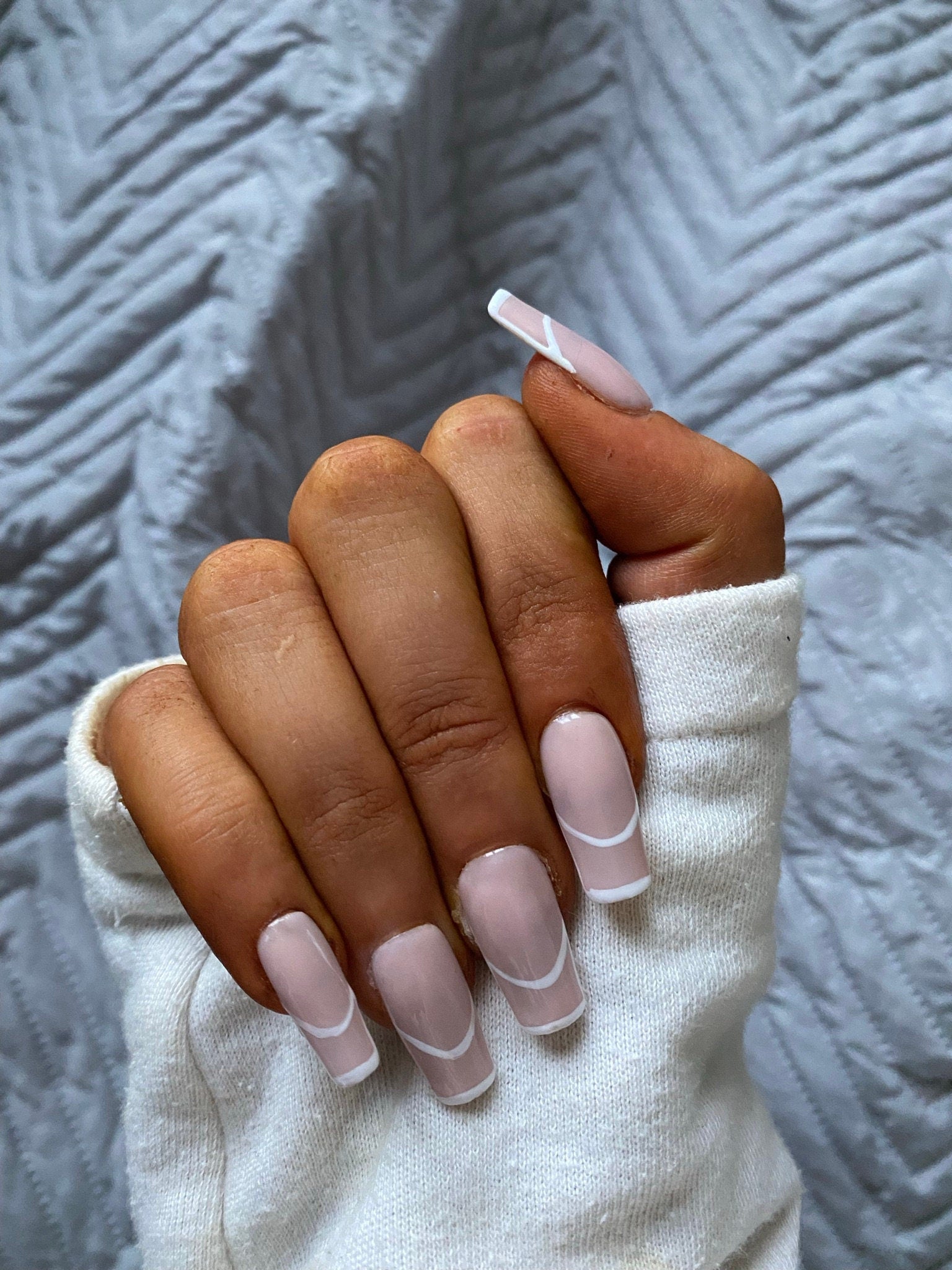 Outline French Tip & French Tip Toenails Bundle